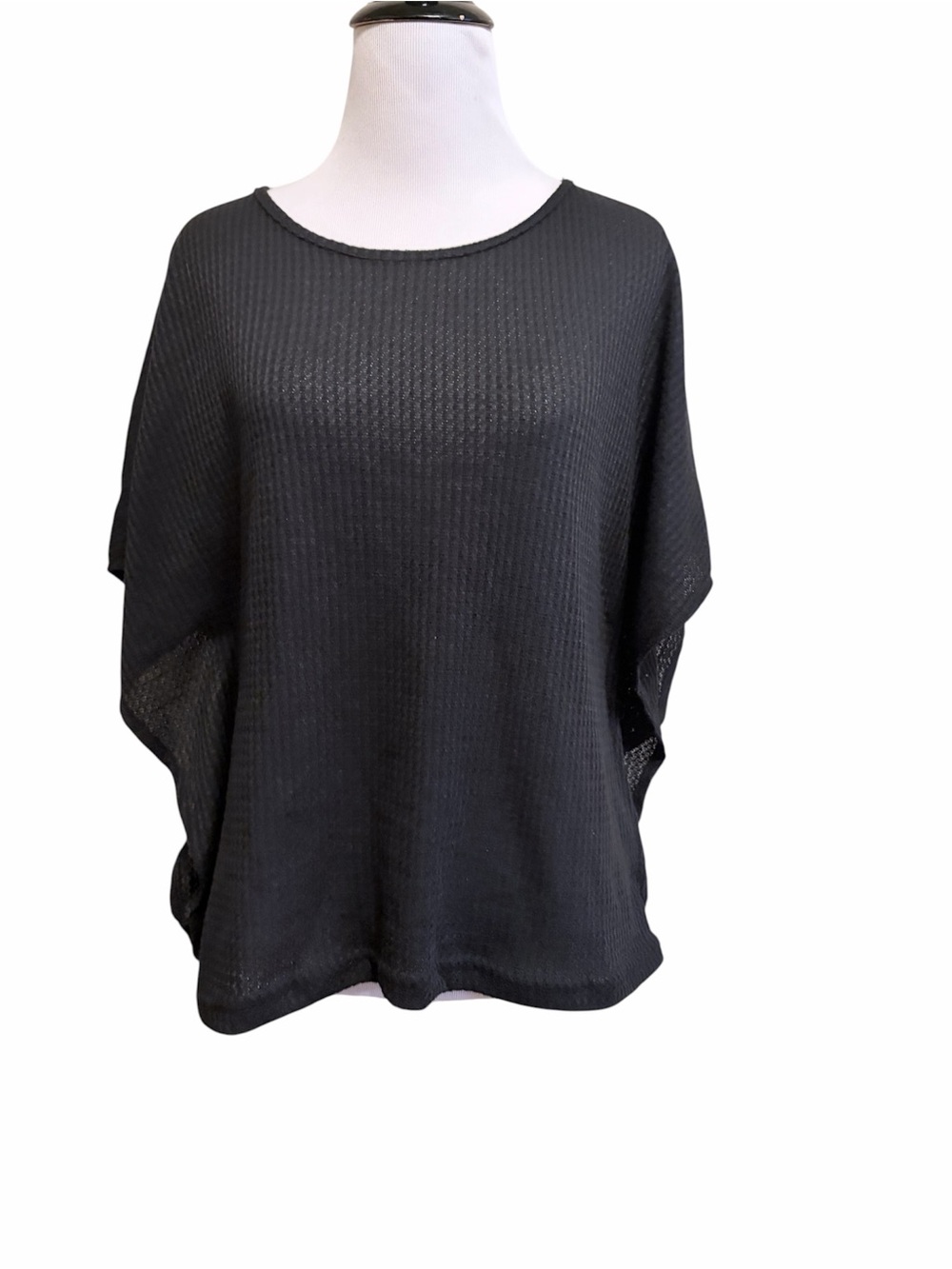 Finjani small Women's Black Waffle Knit Poncho-Style Oversized Top
